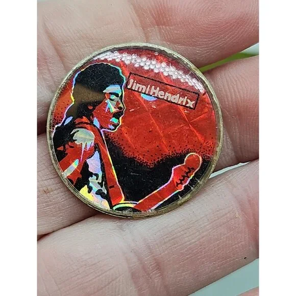 JIMI HENDRIX VINTAGE PRISMATIC PIN‎ BADGE BUTTON UK IMPORT - Picture 2 of 4